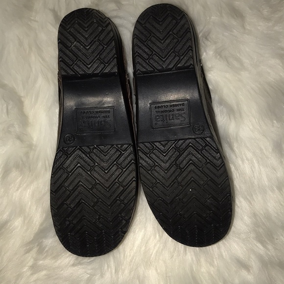 SANITA BROWN LEATHER CLOGS - Picture 5 of 9